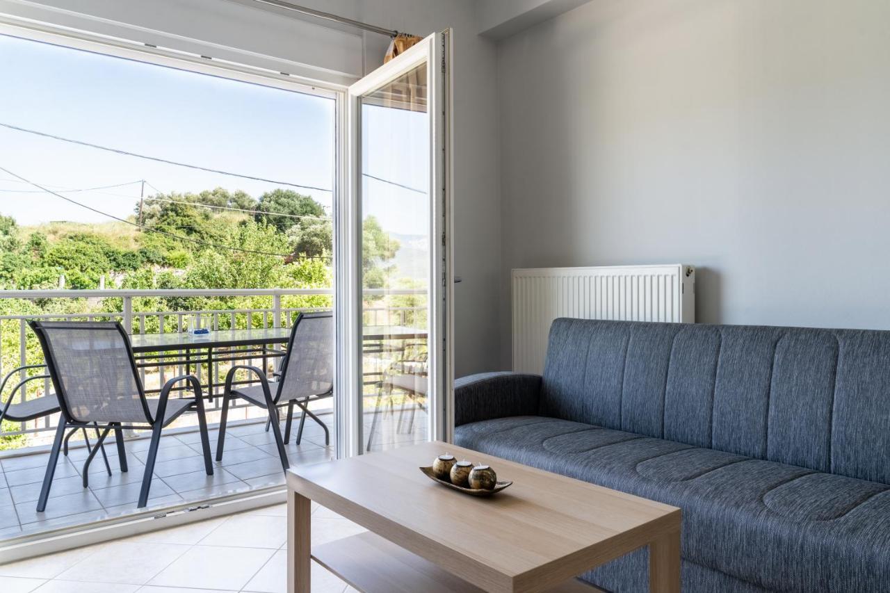 Lagadi Apartment 5 Lászi Kültér fotó